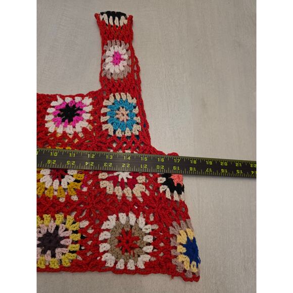 Bohemian Women's Summer Crochet Cropped Tank Top - Picture 4 of 5